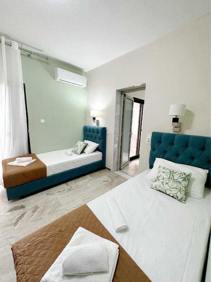 Hotel Palmera Sarti Exterior photo